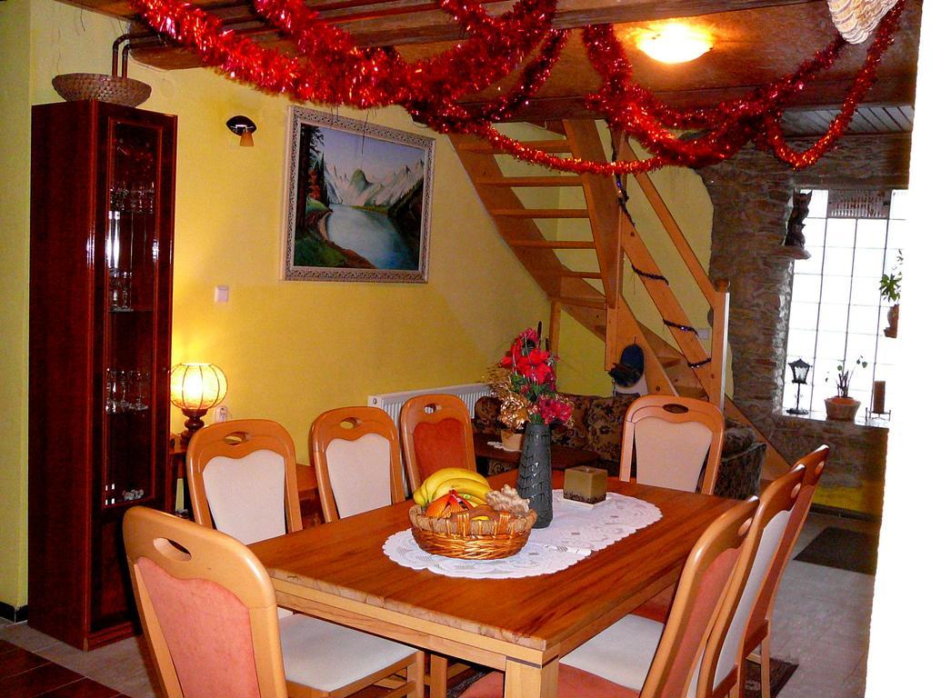 Ferienwohnung Private Svetluska Pobezovice Exterior foto