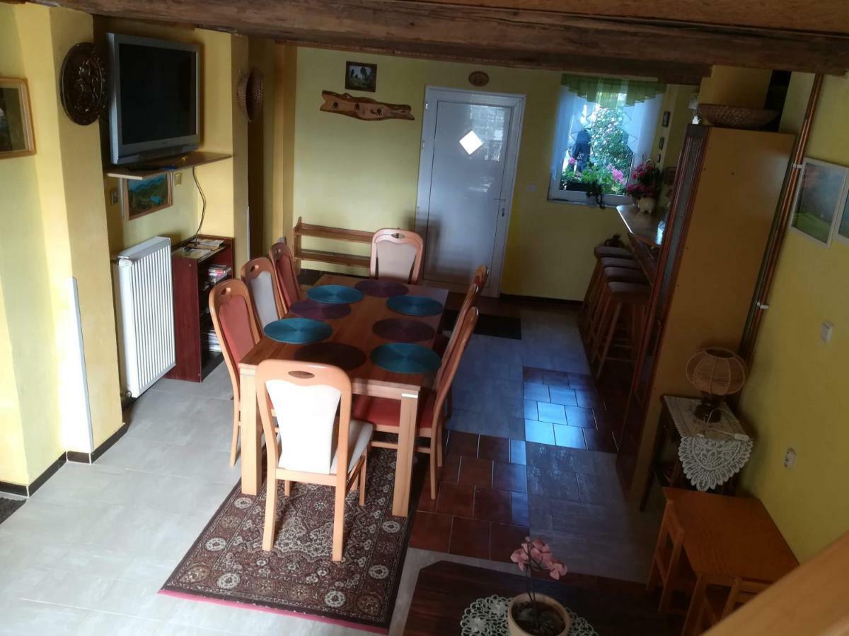 Ferienwohnung Private Svetluska Pobezovice Exterior foto